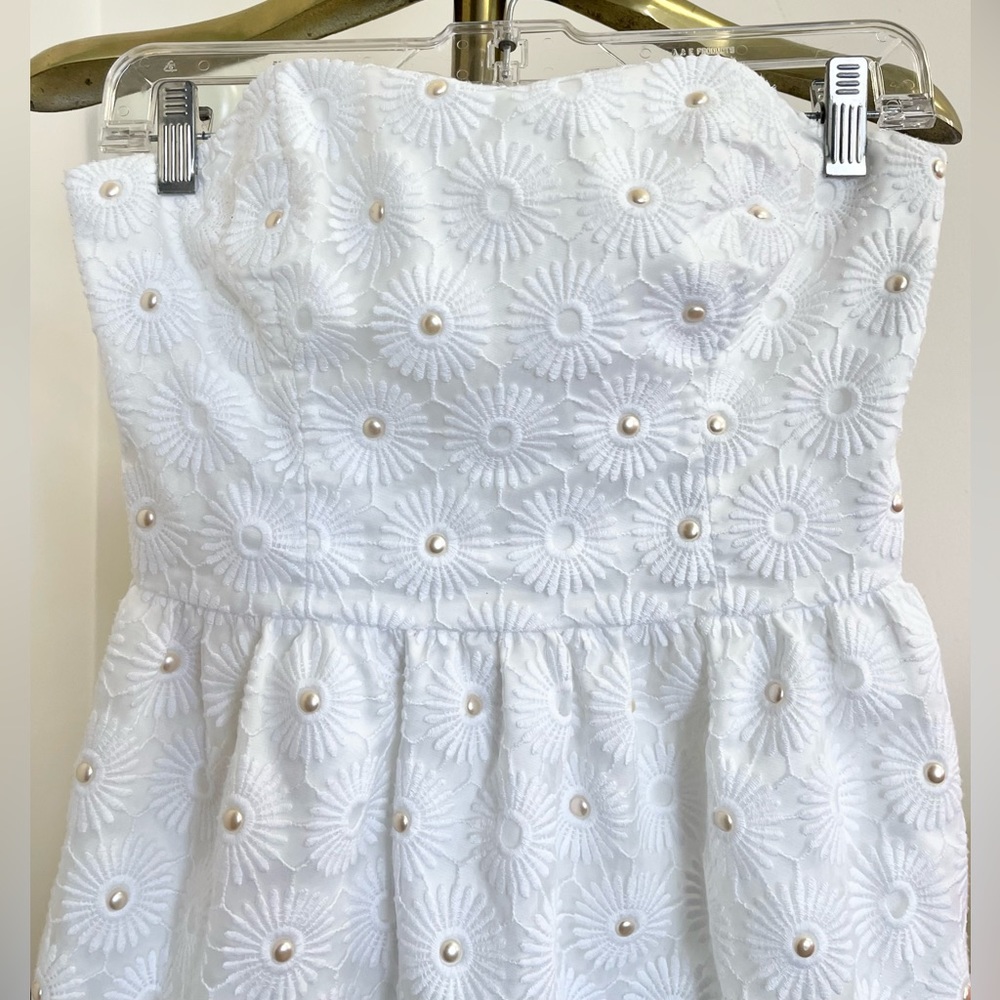 Gorgeous Lilly Pulitzer faux pearl strapless sundress! - Picture 6 of 14